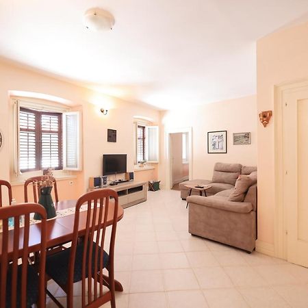 Two Bedroom Apartment In City Center Igor Zadar Dış mekan fotoğraf