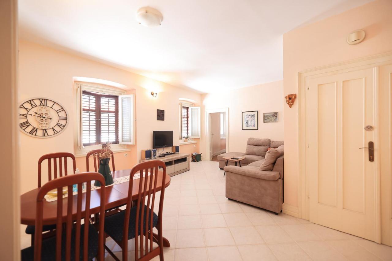 Two Bedroom Apartment In City Center Igor Zadar Dış mekan fotoğraf